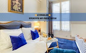 * Le Versaillais*2 min à pied du Château